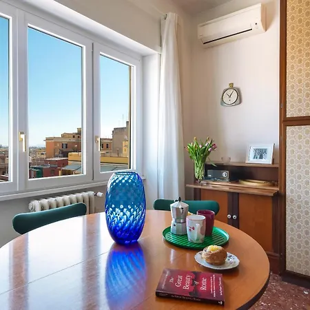 Casa Adele Lovely Mid-century Apartment, דירה רומא